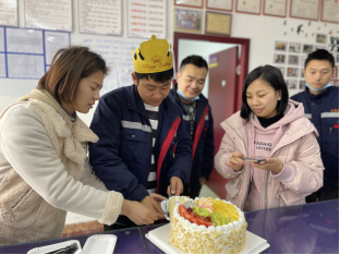 四川今日達航空貨運有限公司------------2021.0.3.08日舉行了3月生日會
